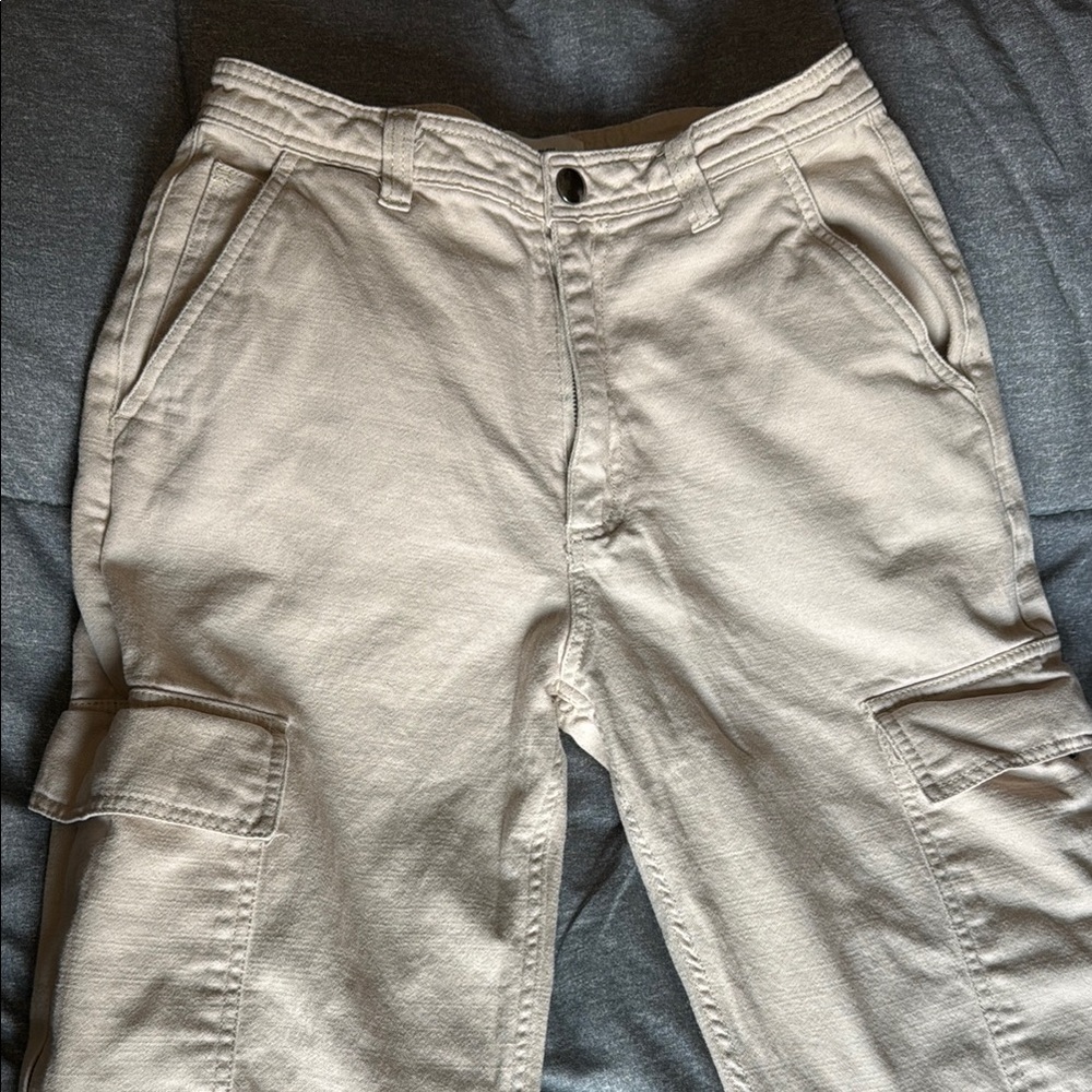 Women’s Tan Cargo Pants